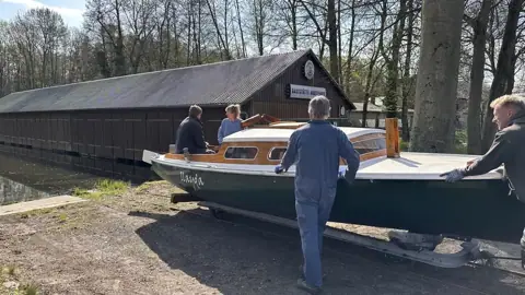 Einsetzen der Dickschiffe – Bild 12