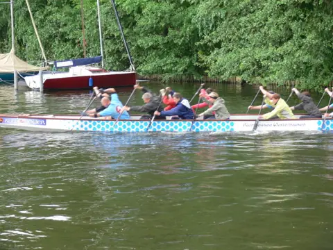 Training für den 7. Drachenboot Cup – Bild 12
